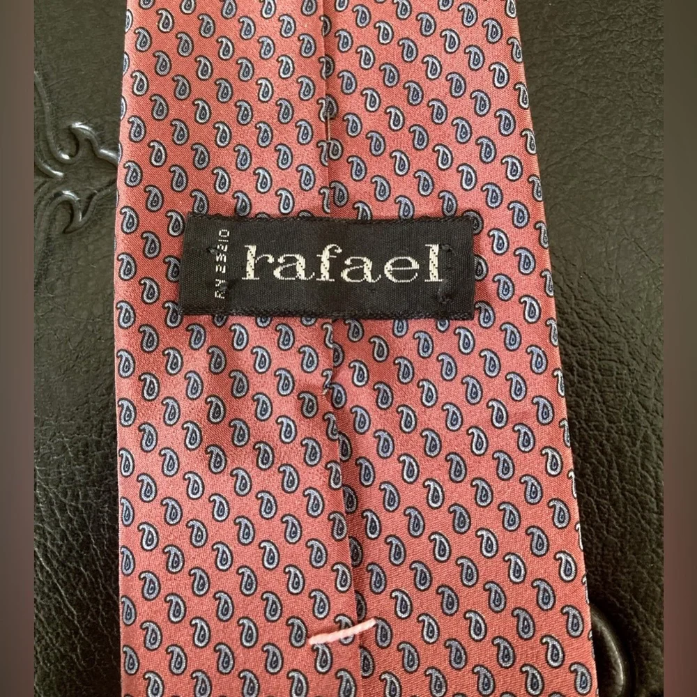 Raphael silk tie